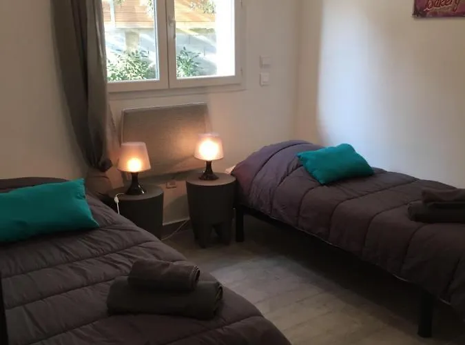 Chez Pierre A Porto-vecchio * Porto-Vecchio (Corsica)